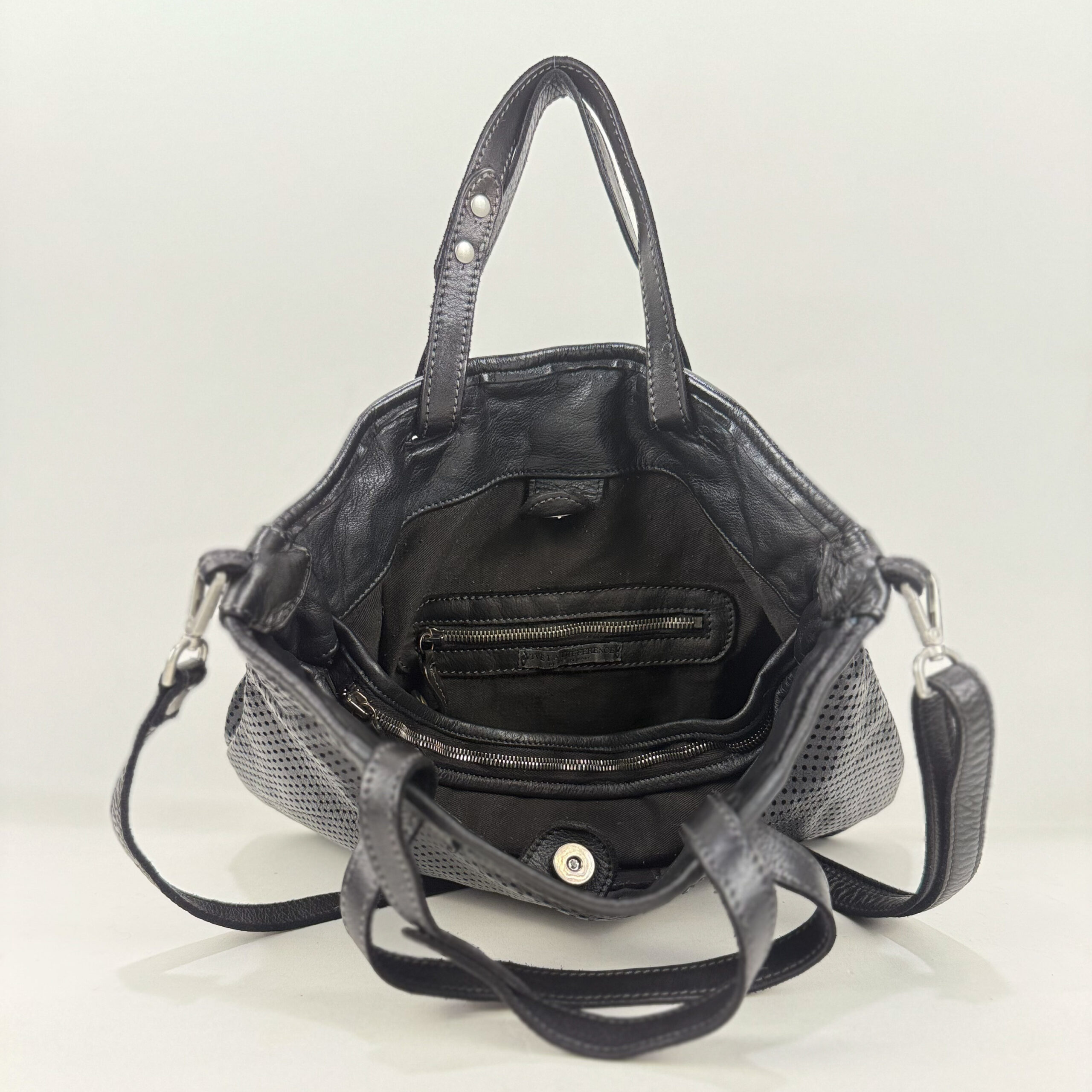 re edition dots black inside_edited